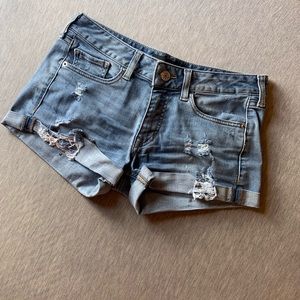 Express Size 0 Low Rise Distress Jean Shorts